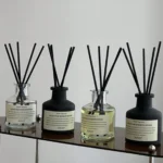 50ml Flameless Home Fragrance Room Flameless Freesia Jasmine Fragrance Oil with Reed Diffuser Stick Home Room Air Freshener Deco